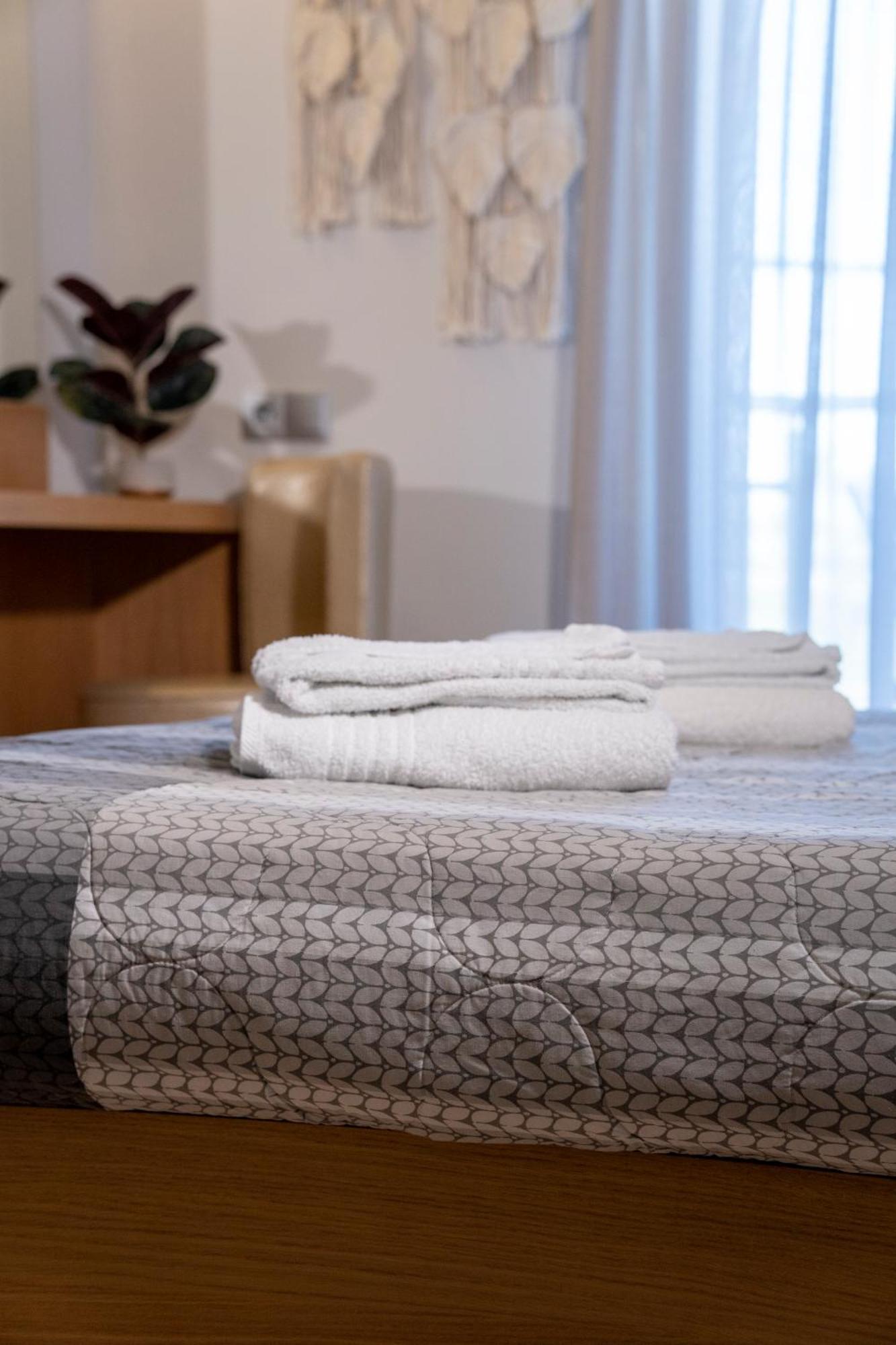 Hotel Epavlis Eleftheriadi Paralía Kültér fotó