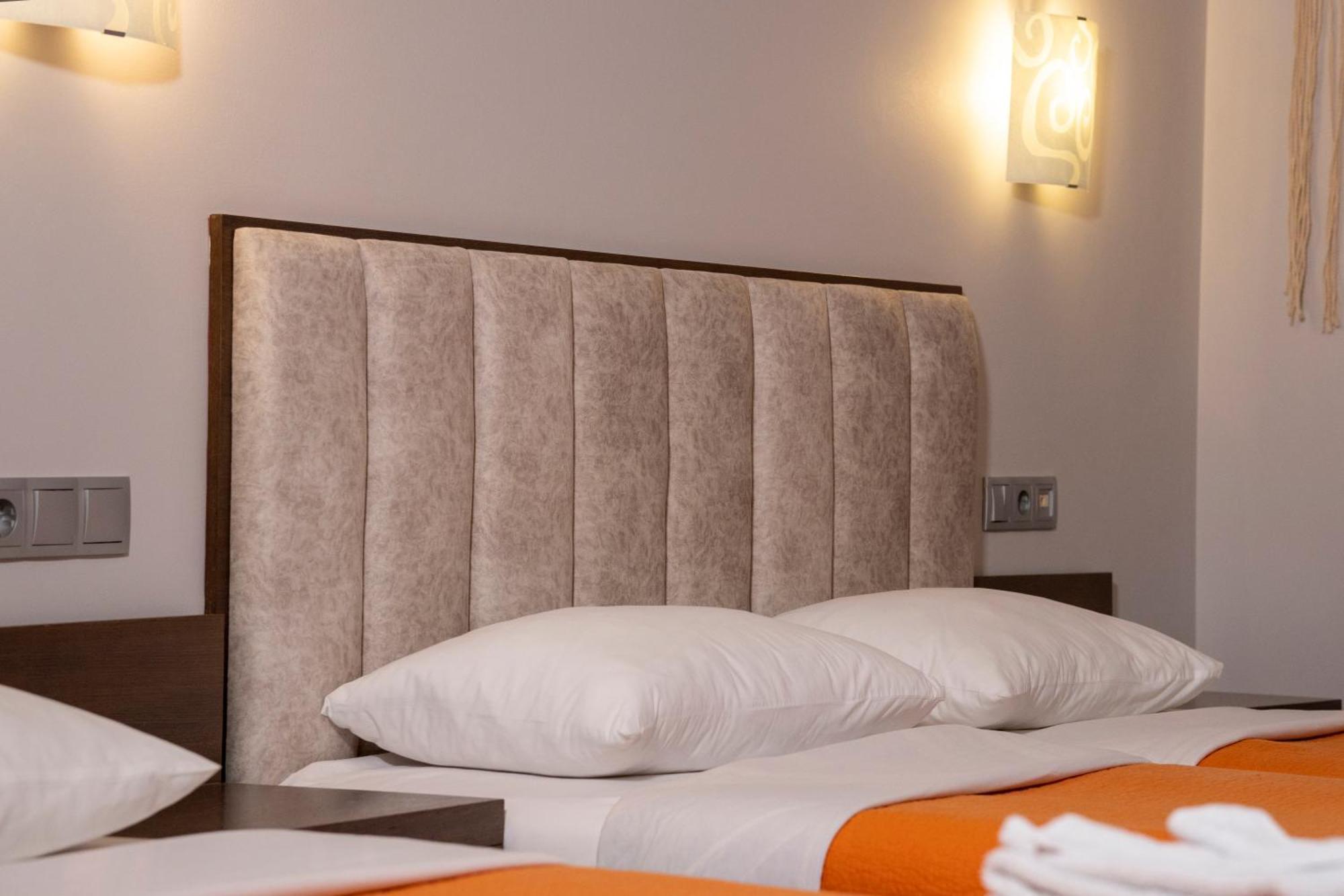 Hotel Epavlis Eleftheriadi Paralía Kültér fotó