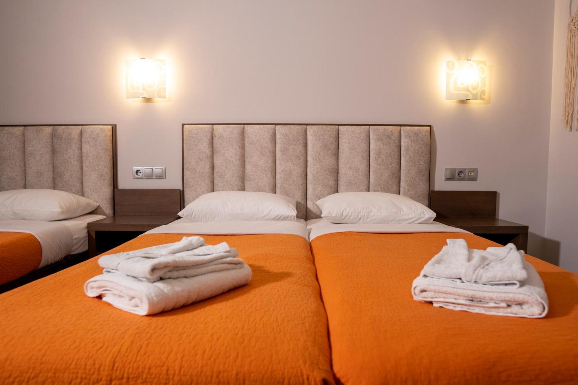 Hotel Epavlis Eleftheriadi Paralía Kültér fotó