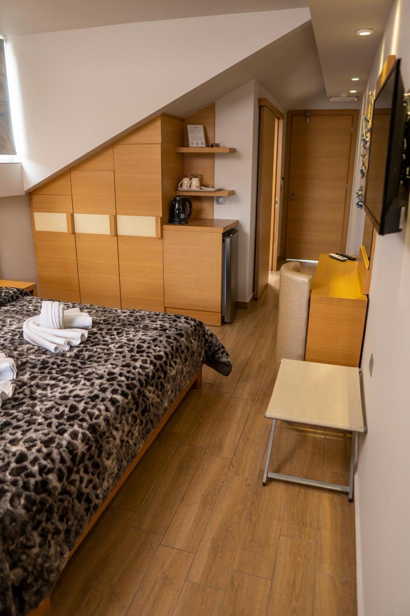 Hotel Epavlis Eleftheriadi Paralía Kültér fotó