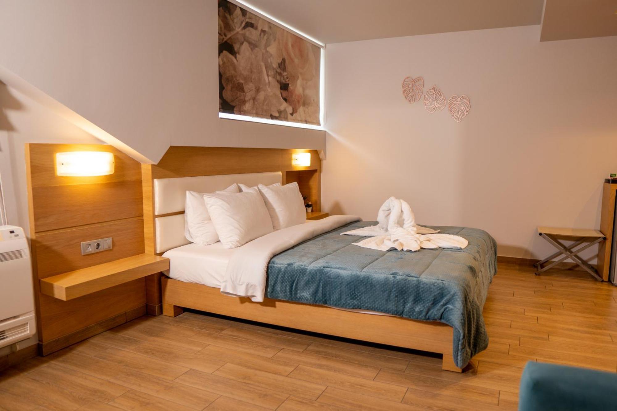 Hotel Epavlis Eleftheriadi Paralía Kültér fotó