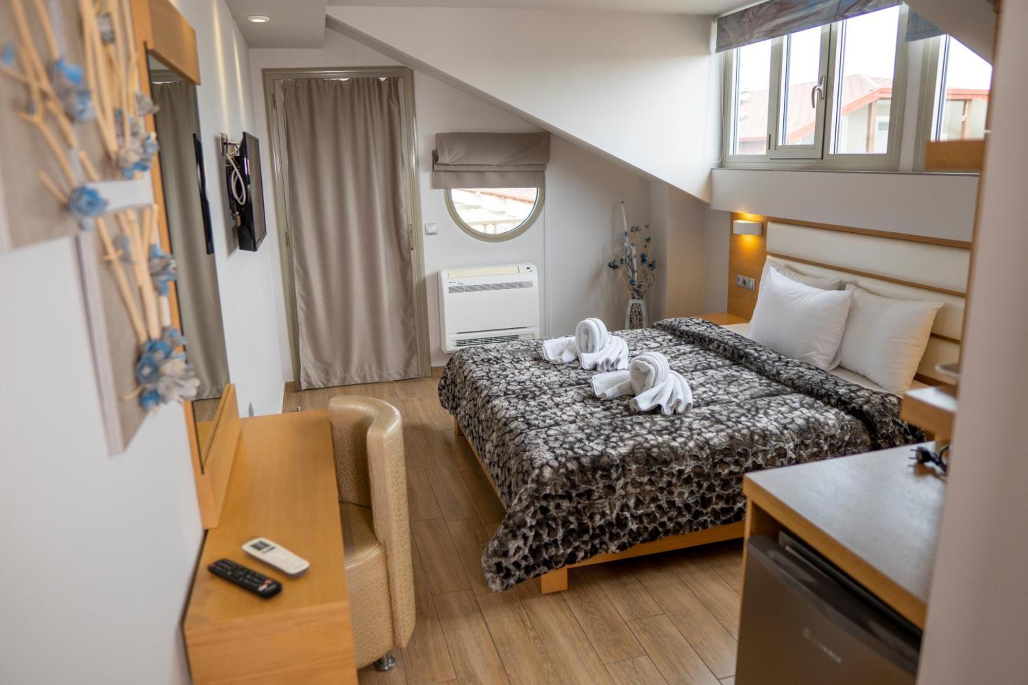 Hotel Epavlis Eleftheriadi Paralía Kültér fotó