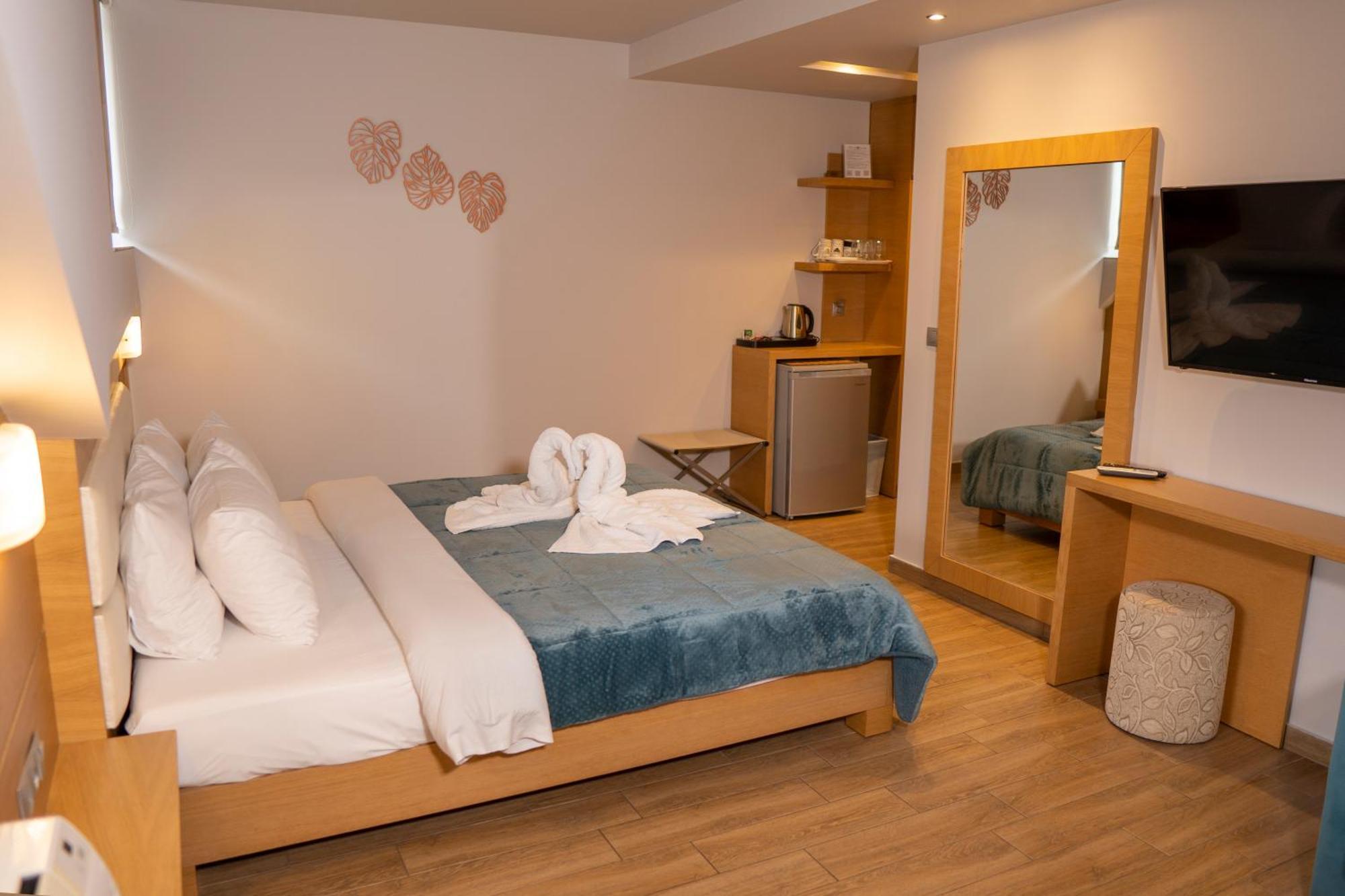 Hotel Epavlis Eleftheriadi Paralía Kültér fotó