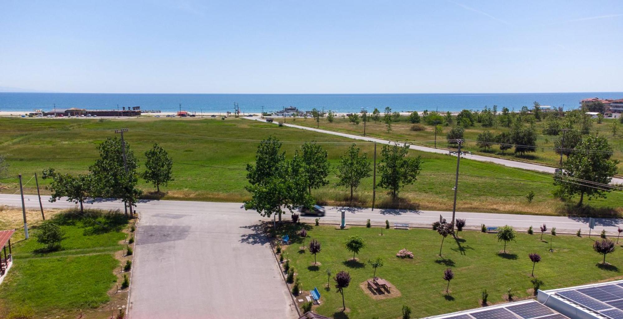 Hotel Epavlis Eleftheriadi Paralía Kültér fotó